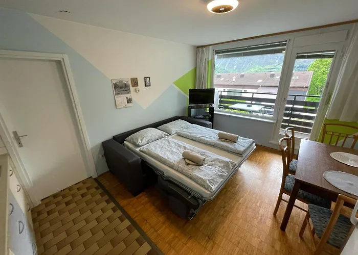 Apartma Marjeta דירה *